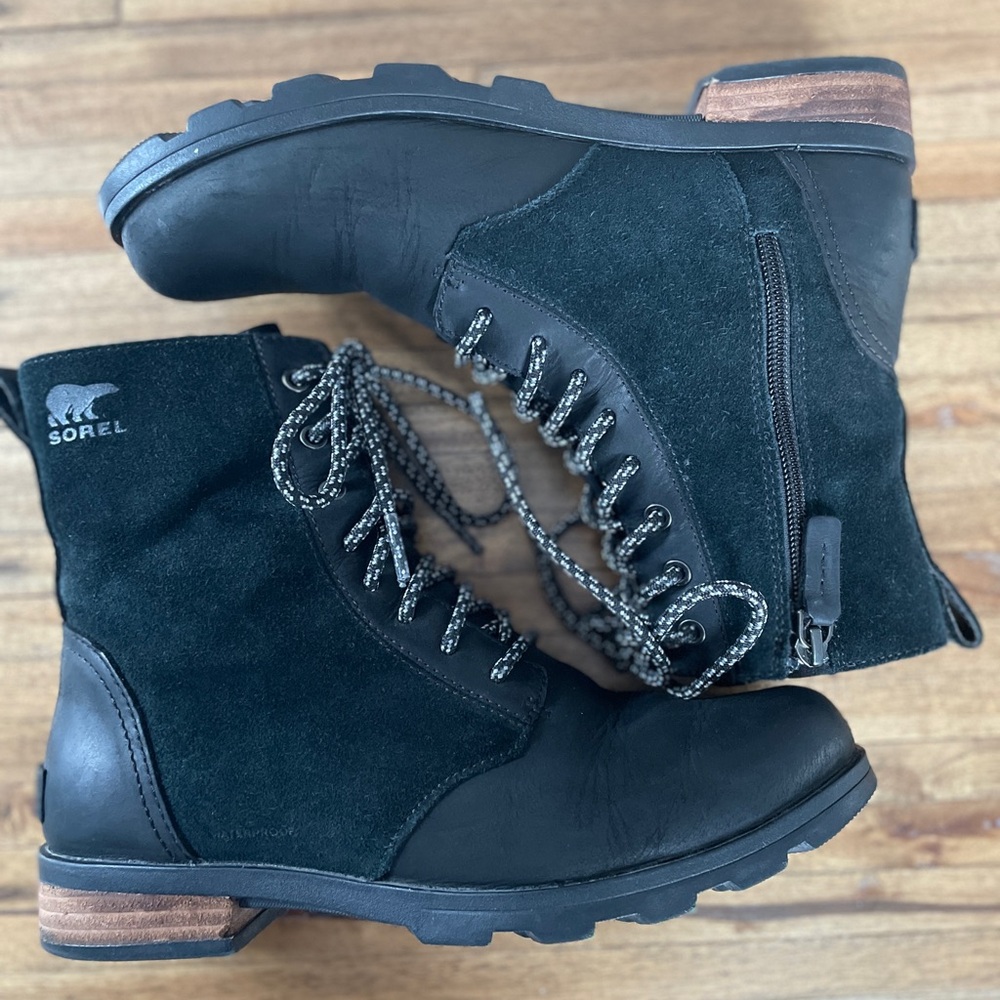 🩷Sale🩷Black Waterproof Sorel Boots - Sz 8 - Picture 2 of 12